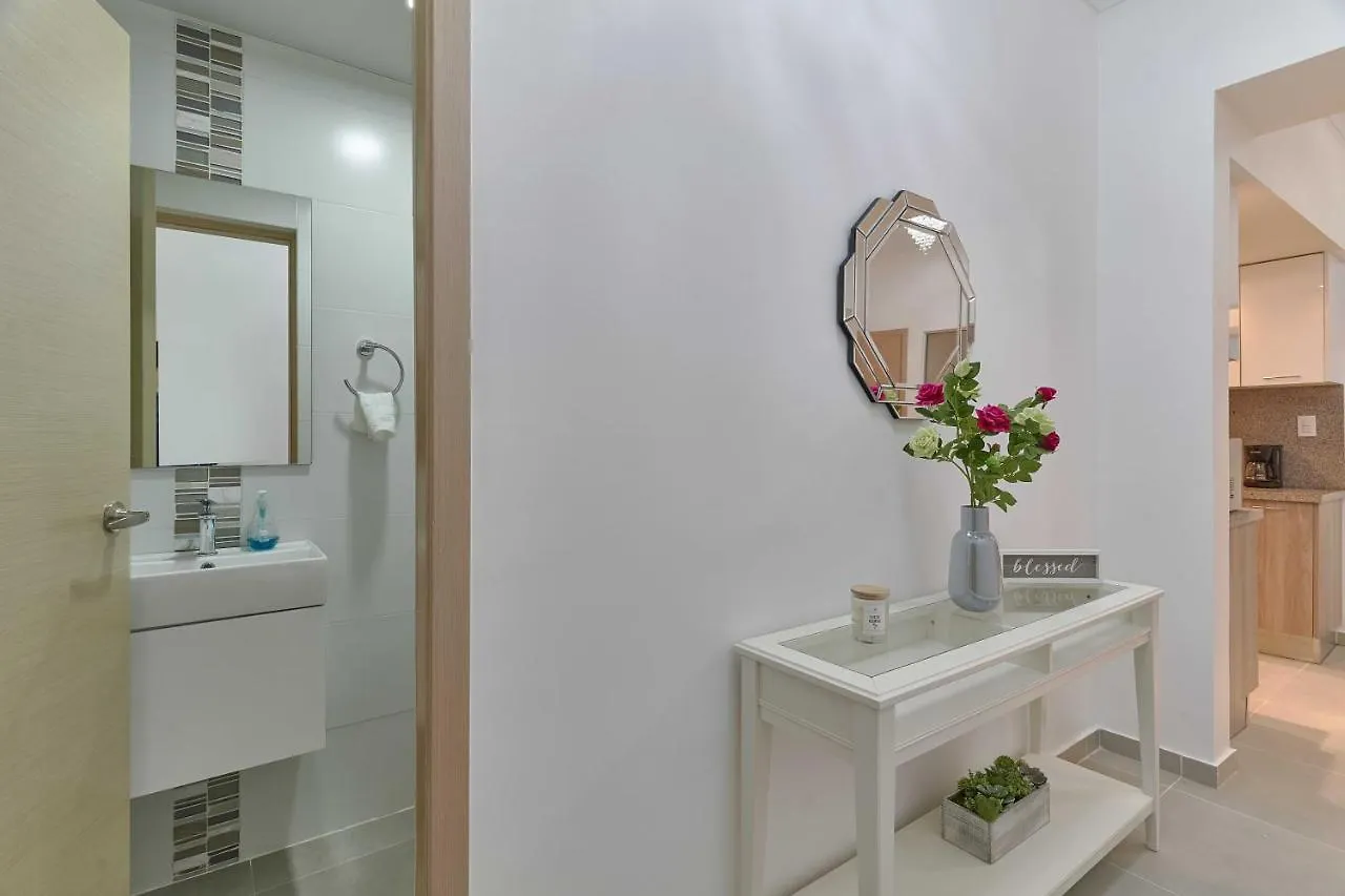 Apartment Dom. Rep. Exclusive 2 Bed Apt. Evaristo Morales Santo Domingo