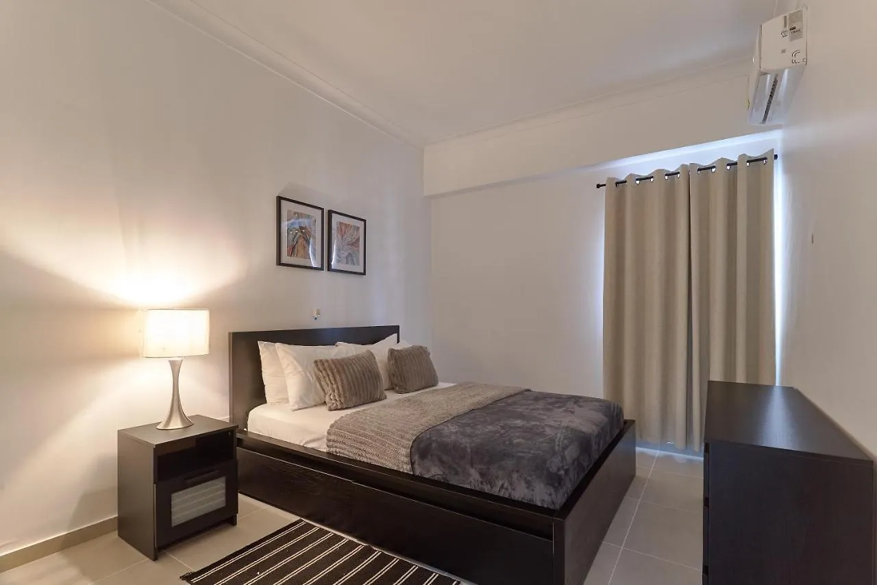 Apartment Dom. Rep. Exclusive 2 Bed Apt. Evaristo Morales Santo Domingo